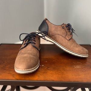 Brown Faux-Leather Dress Shoe Size 1